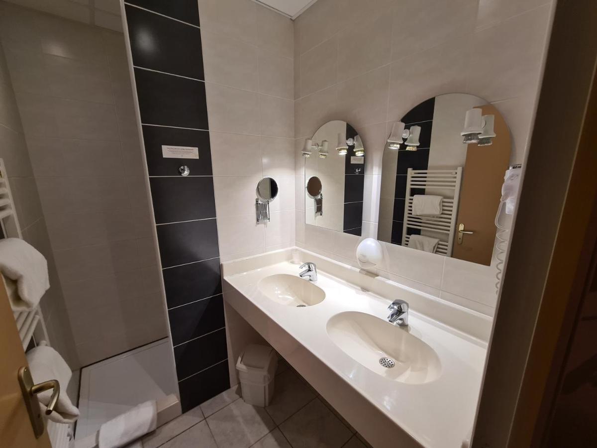 Hostellerie Du Cantal Murat Kültér fotó